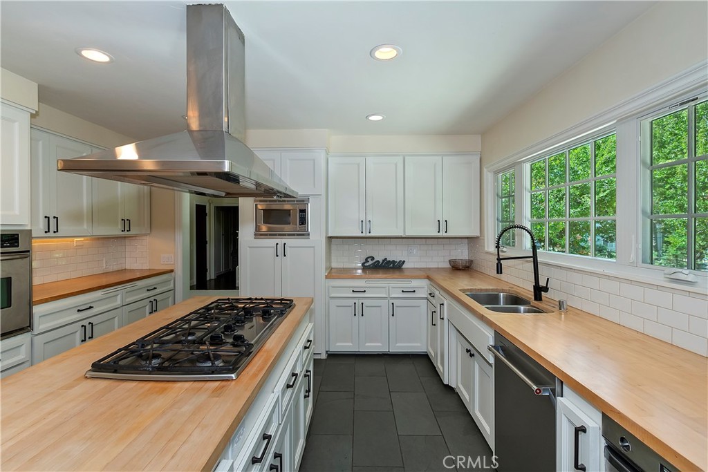 MLS #IG25184788 image #21