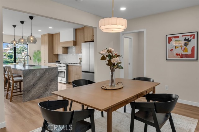 Detail Gallery Image 11 of 31 For 5309 Maymont, Los Angeles,  CA 90043 - 3 Beds | 2 Baths