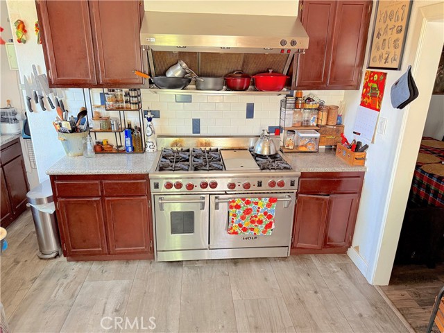 Detail Gallery Image 7 of 17 For 548 W 108th St, Los Angeles,  CA 90044 - 3 Beds | 2 Baths