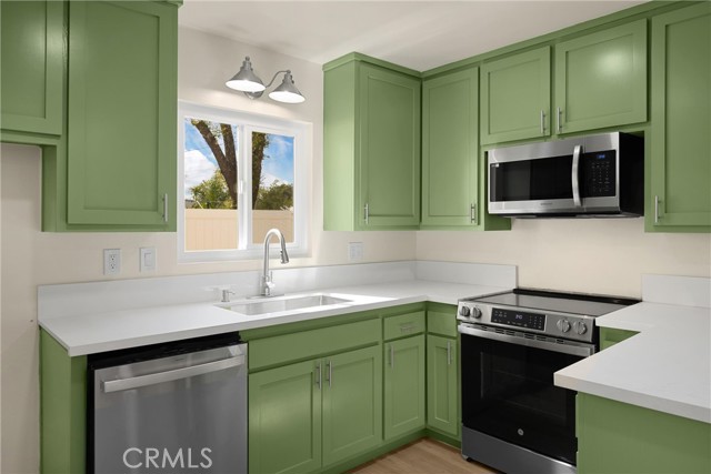 24830 Lukewood Place, Moreno Valley CA: https://media.crmls.org/medias/4d790a7f-287e-4441-9323-1182424ef36a.jpg