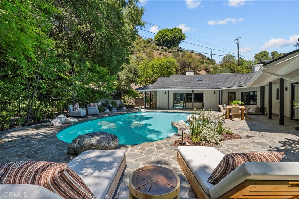 375 Berkshire Avenue La Canada Flintridge img 2