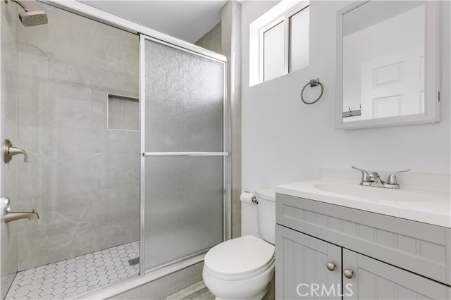 6219 1/2 Agnes Avenue, North Hollywood CA: https://media.crmls.org/medias/4d7916b2-6737-411c-9eb0-50cb27f491a3.jpg