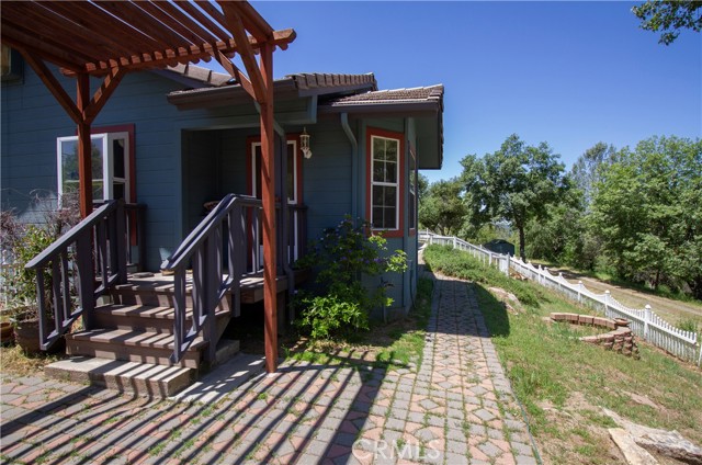 Detail Gallery Image 2 of 38 For 32760 Ram Ln, North Fork,  CA 93643 - 3 Beds | 2 Baths