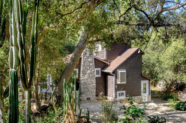 Detail Gallery Image 42 of 52 For 12347 Spring Trail, Sylmar,  CA 91342 - 3 Beds | 2 Baths