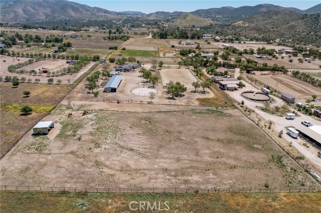Detail Gallery Image 49 of 63 For 9259 Sierra Hwy, Agua Dulce,  CA 91390 - 4 Beds | 4 Baths