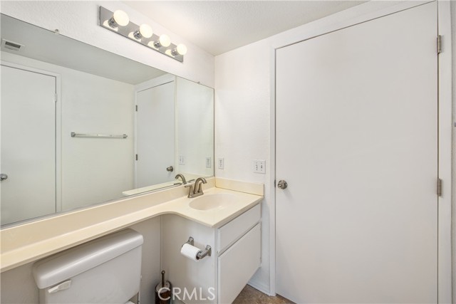 10650 Bel Air Drive, Cherry Valley CA: https://media.crmls.org/medias/4d7ad3bd-2df0-4f67-a274-06fbb525f4f6.jpg