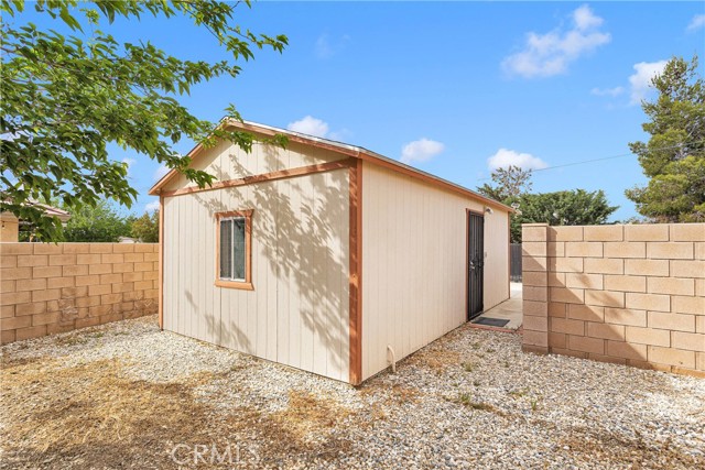 Detail Gallery Image 31 of 44 For 19804 Haida Rd, Apple Valley,  CA 92307 - 4 Beds | 3 Baths