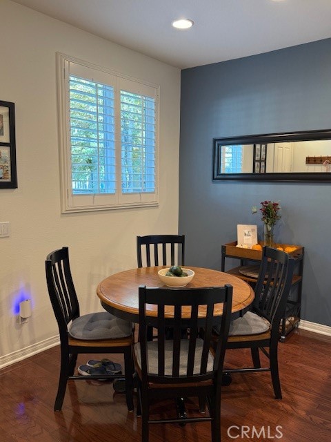 Detail Gallery Image 5 of 19 For 308 W Linden St, Orange,  CA 92865 - 2 Beds | 2/1 Baths