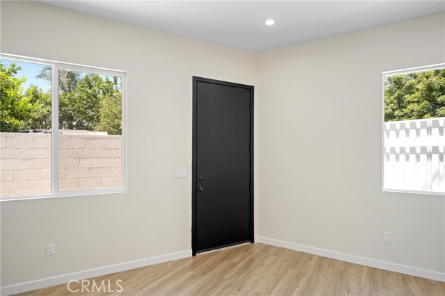 8302 Webb Avenue, Sun Valley CA: https://media.crmls.org/medias/4d7bf210-bd16-4eac-8965-d6840b41df94.jpg