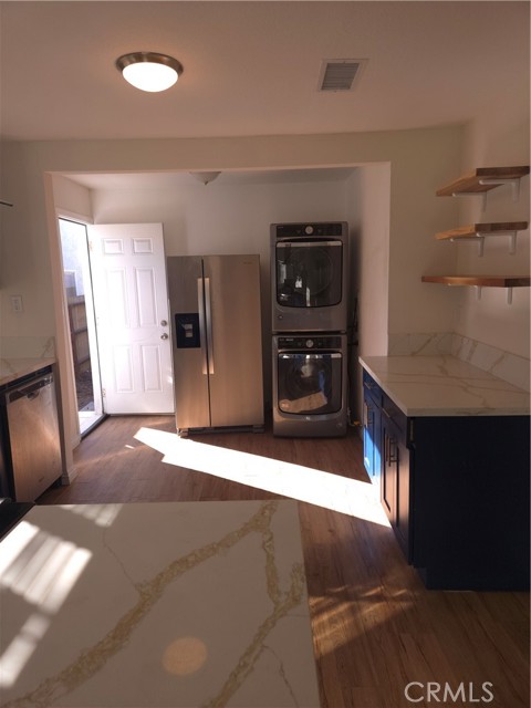 Detail Gallery Image 7 of 34 For 831 Mira Mar Ave, Long Beach,  CA 90804 - – Beds | – Baths