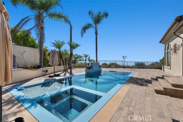 Detail Gallery Image 1 of 22 For 51 Santa Cruz, Rolling Hills Estates,  CA 90274 - 5 Beds | 5/2 Baths