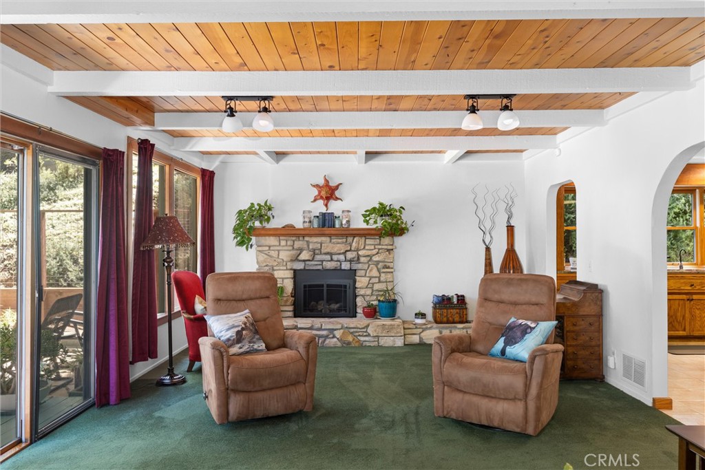 2015 Alturas Road