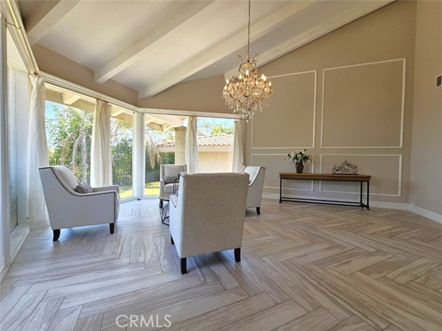 940 N Silent Ranch Drive, Glendora CA: https://media.crmls.org/medias/4d7dccef-0c72-462e-8dff-45f9c96be969.jpg