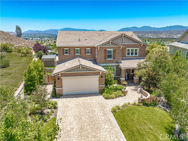 22348 Driftwood Court, Saugus CA: https://media.crmls.org/medias/4d7deaa0-f234-417e-bdf0-16b2f0eb3c50.jpg