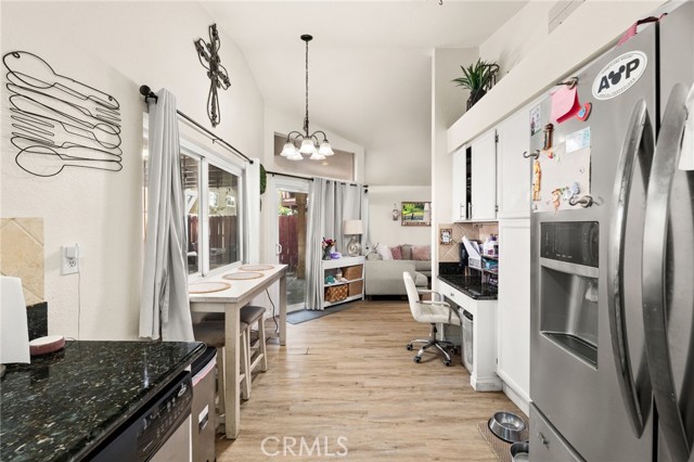 Detail Gallery Image 11 of 31 For 11355 Larchwood, Fontana,  CA 92337 - 3 Beds | 2 Baths