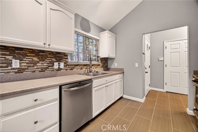 Detail Gallery Image 16 of 62 For 14868 Holmwood, Magalia,  CA 95954 - 2 Beds | 2 Baths