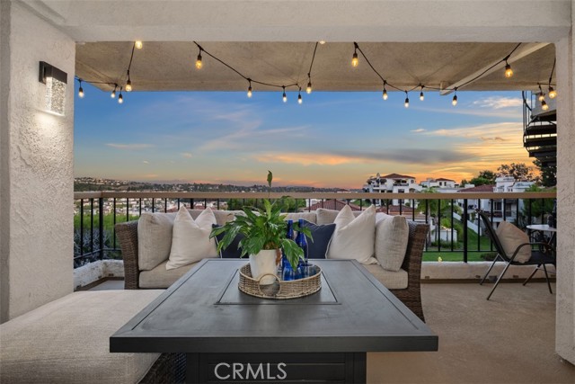 Detail Gallery Image 7 of 60 For 22384 Manacor #4,  Mission Viejo,  CA 92692 - 2 Beds | 2 Baths