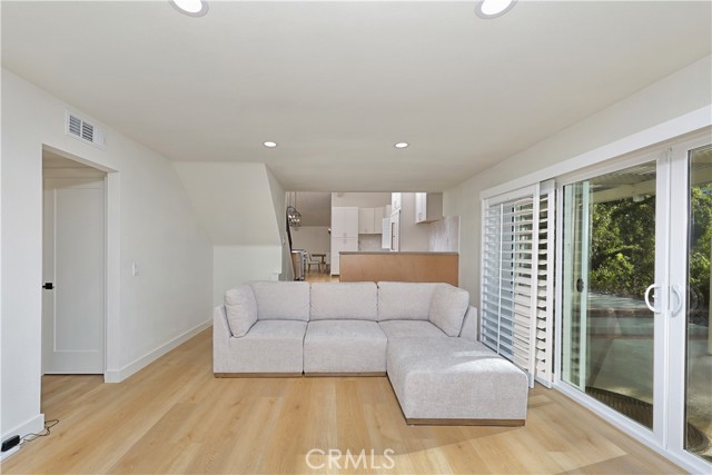 Image 14 of 47 For 8732 Portafino Place