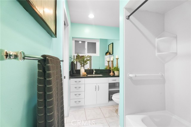 Image 11 of 30 For 1354 Shadow Lane B