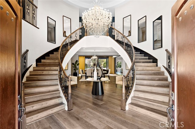 Detail Gallery Image 6 of 73 For 108 Heather Mist, Irvine,  CA 92618 - 5 Beds | 5/1 Baths