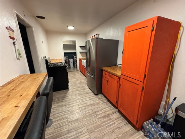 Detail Gallery Image 6 of 12 For 910 W 138th, Compton,  CA 90222 - 3 Beds | 1 Baths