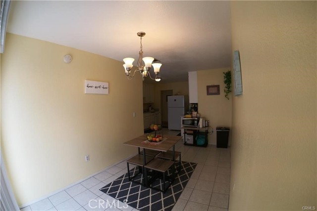 Detail Gallery Image 8 of 22 For 14465 Linden, Hesperia,  CA 92345 - 3 Beds | 2 Baths