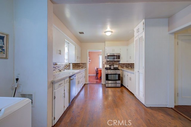 Detail Gallery Image 25 of 40 For 651 E 21st, Merced,  CA 95340 - 2 Beds | 2 Baths