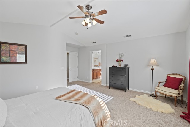 Detail Gallery Image 17 of 39 For 34229 Larksburg Ct, Lake Elsinore,  CA 92532 - 5 Beds | 3 Baths