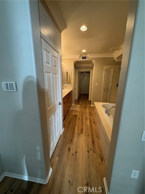 Detail Gallery Image 18 of 27 For 23733 Noble Fir Ct, Valencia,  CA 91354 - 3 Beds | 3 Baths