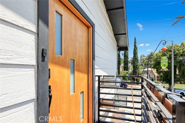 1385 N Marengo Avenue, Pasadena CA: https://media.crmls.org/medias/4d845267-db60-4d10-9fae-a52c50e2b7bb.jpg