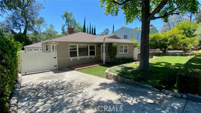 3334 Alabama Street, La Crescenta, California 91214, 3 Bedrooms Bedrooms, ,1 BathroomBathrooms,Residential Lease,For Rent,3334 Alabama Street,CRGD25156359