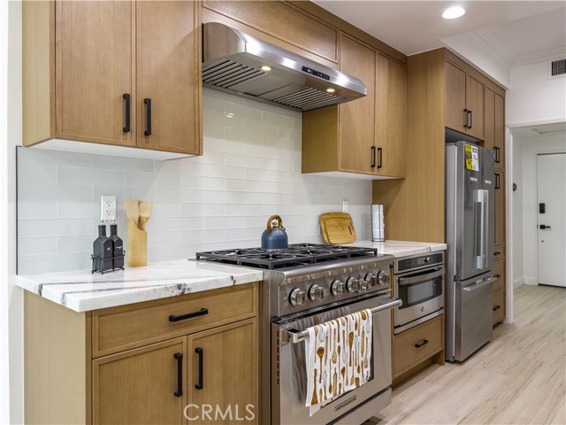 Detail Gallery Image 29 of 64 For 1944 Glendon #209,  Los Angeles,  CA 90025 - 2 Beds | 2/1 Baths