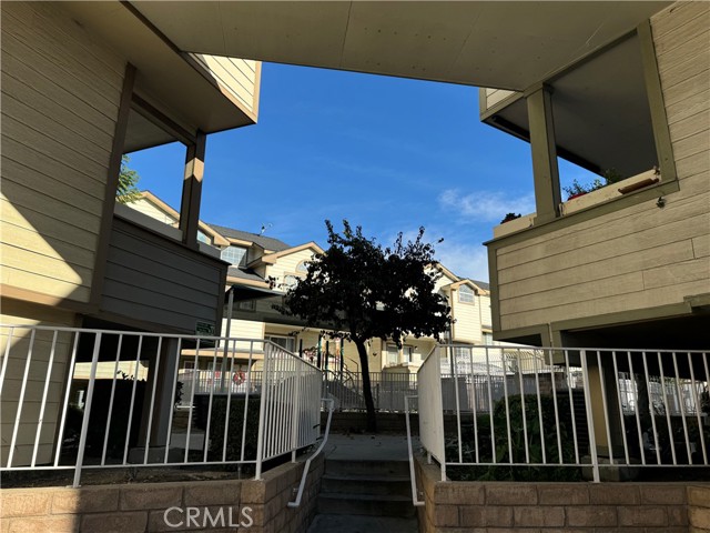 Detail Gallery Image 36 of 42 For 11150 Glenoaks Bld #51,  Pacoima,  CA 91331 - 3 Beds | 2 Baths