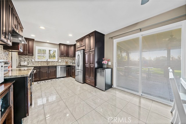 Detail Gallery Image 31 of 49 For 233 N Basilio, San Dimas,  CA 91773 - 4 Beds | 2 Baths