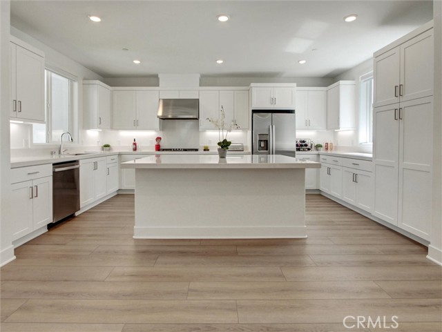 230 Sora, Irvine CA: https://media.crmls.org/medias/4d86d12f-a5f5-46fc-9816-75e78c0d0f7f.jpg