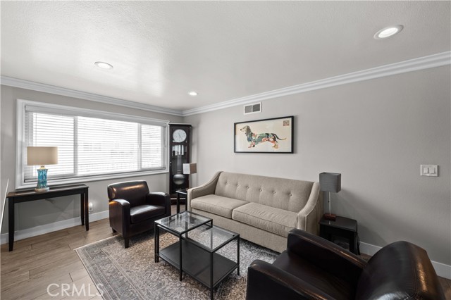 613 Avenida De La Plata, Newbury Park CA: https://media.crmls.org/medias/4d86d830-6a0d-4135-9a0d-41d860b02673.jpg