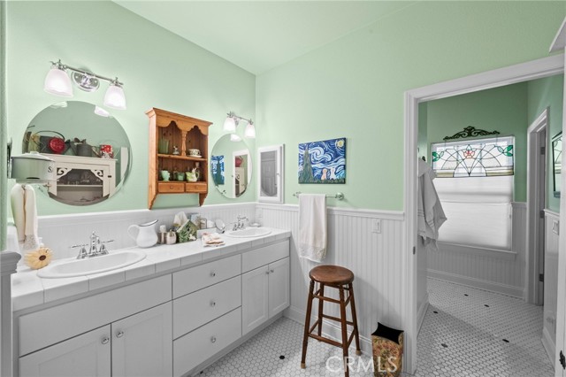Detail Gallery Image 56 of 75 For 13678 Scenic Crest Dr, Yucaipa,  CA 92399 - 4 Beds | 2/1 Baths