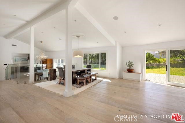 Detail Gallery Image 2 of 22 For 23760 Oakfield, Hidden Hills,  CA 91302 - 6 Beds | 4 Baths