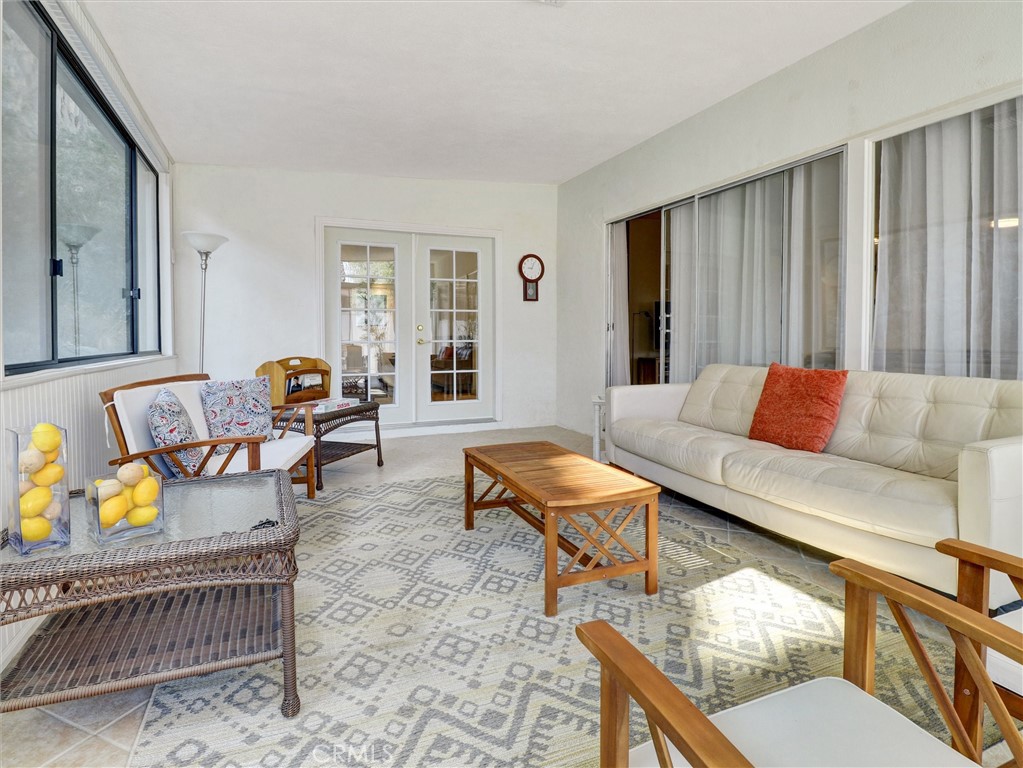 MLS #OC25248943 image #22