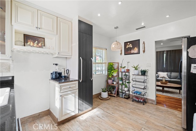 Detail Gallery Image 20 of 41 For 6000 Agra, Bell Gardens,  CA 90201 - 3 Beds | 1 Baths