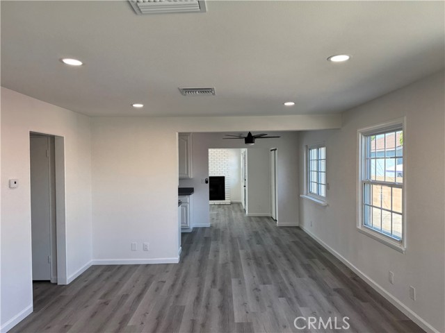 Image 2 of 39 For 5781 Lime Avenue