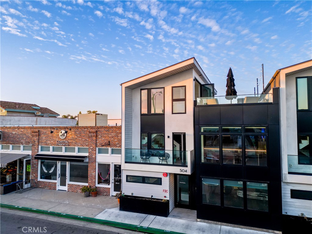 504 W Balboa Boulevard