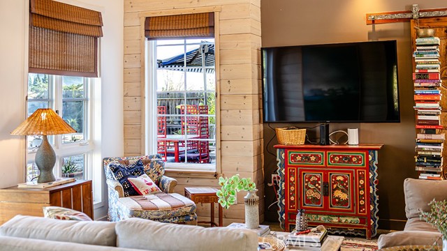 Detail Gallery Image 7 of 22 For 154 Hughes Dr, Camarillo,  CA 93010 - 3 Beds | 2 Baths