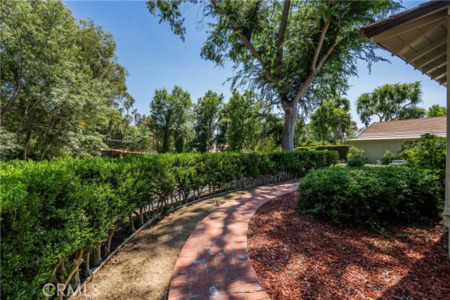 3131 E Cortez Street, West Covina CA: https://media.crmls.org/medias/4d8ae960-59fc-49b7-ad85-d571fd404ec2.jpg