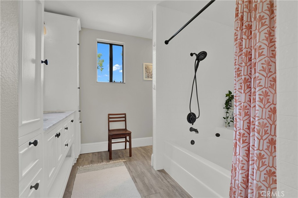 MLS #OC25249713 image #23