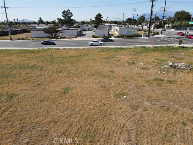 6909 Victoria Avenue, Highland, California 92346, ,Commercial Lease,For Rent,6909 Victoria Avenue,CRIV23198008