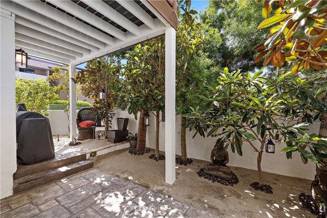 Detail Gallery Image 18 of 46 For 23 Canyon Crest, Corona Del Mar,  CA 92625 - 3 Beds | 2/1 Baths