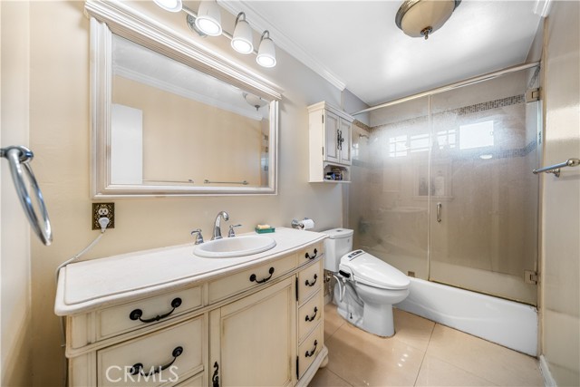Detail Gallery Image 21 of 34 For 6021 Gage Ave #1,  Bell Gardens,  CA 90201 - 3 Beds | 2 Baths