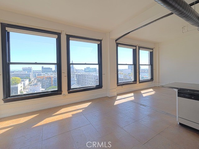 Detail Gallery Image 5 of 30 For 108 W 2nd St #803,  Los Angeles,  CA 90012 - 1 Beds | 1 Baths