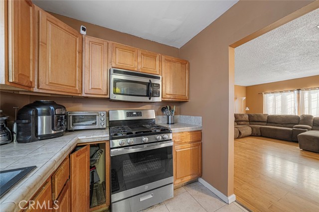 Detail Gallery Image 16 of 29 For 10114 Wadsworth, Los Angeles,  CA 90002 - 3 Beds | 1 Baths